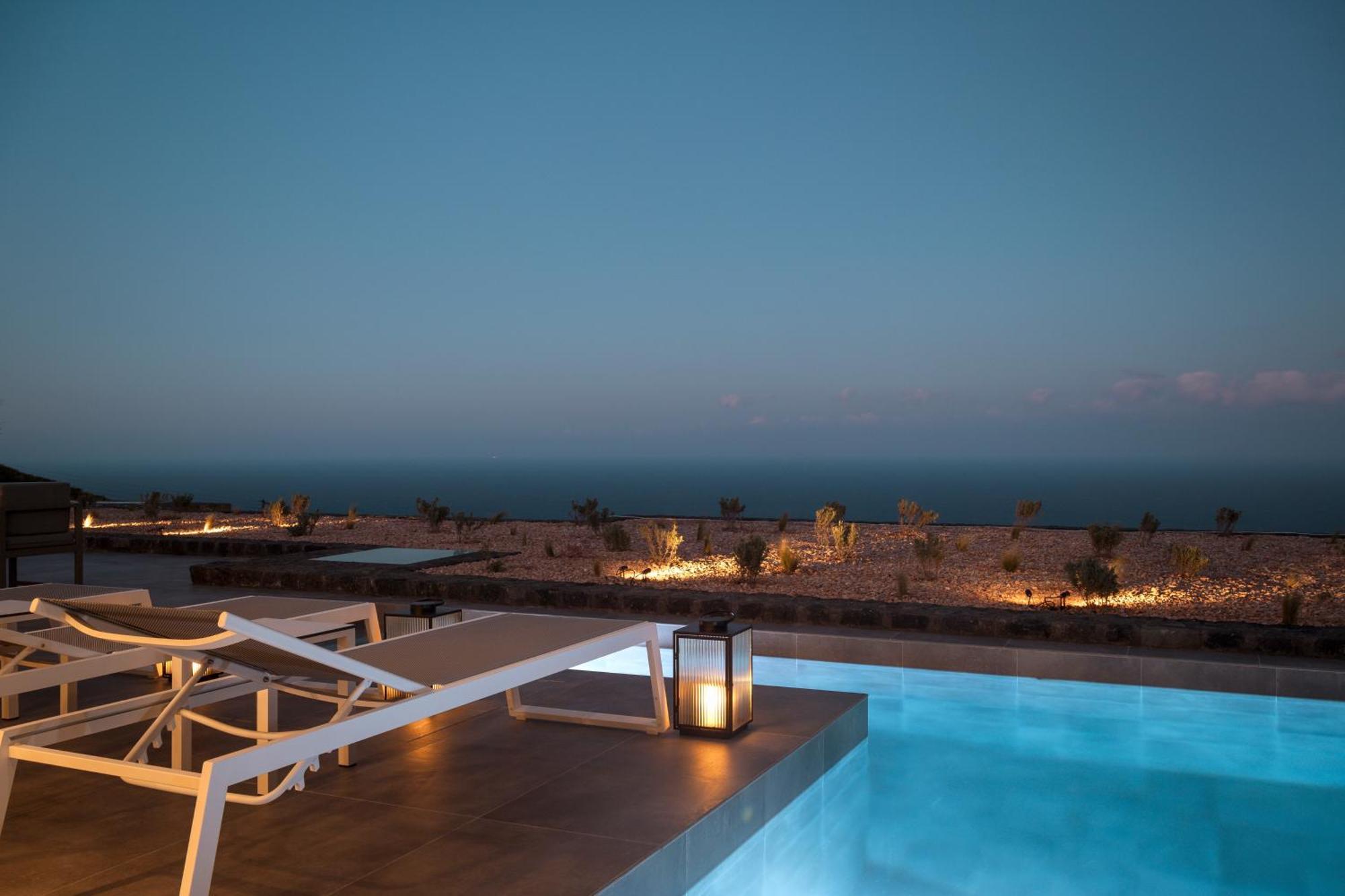 Almarossa Luxury Villas Vourvoúlos エクステリア 写真